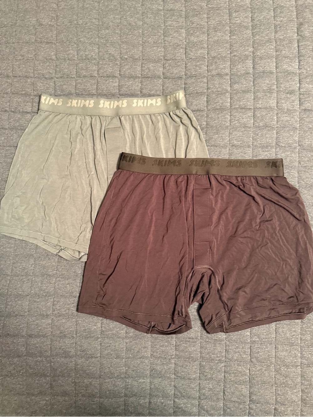 2 NWOT Skims Men’s Boxers – Taupe & Olive